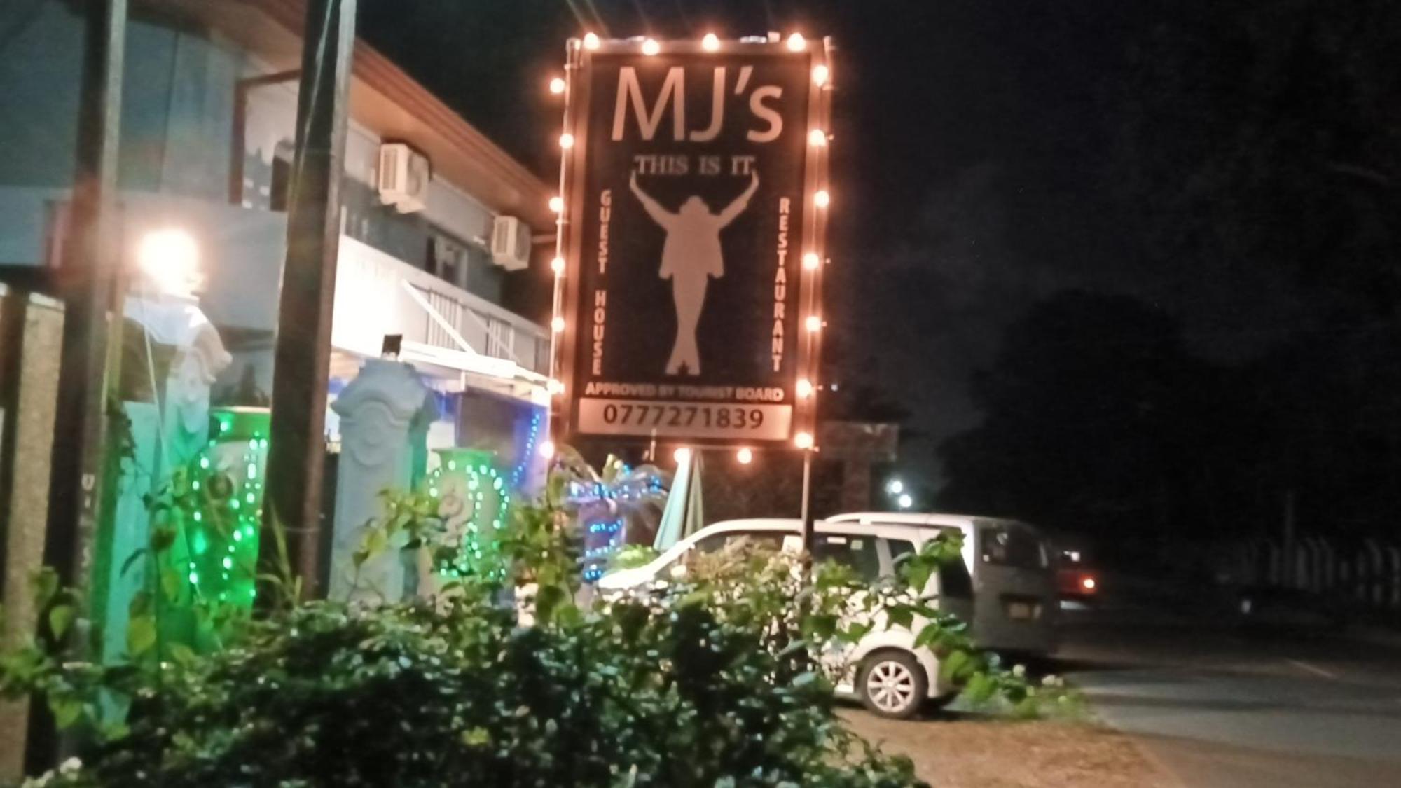 This Is It Airport Hotel And Restaurant Negombo Luaran gambar