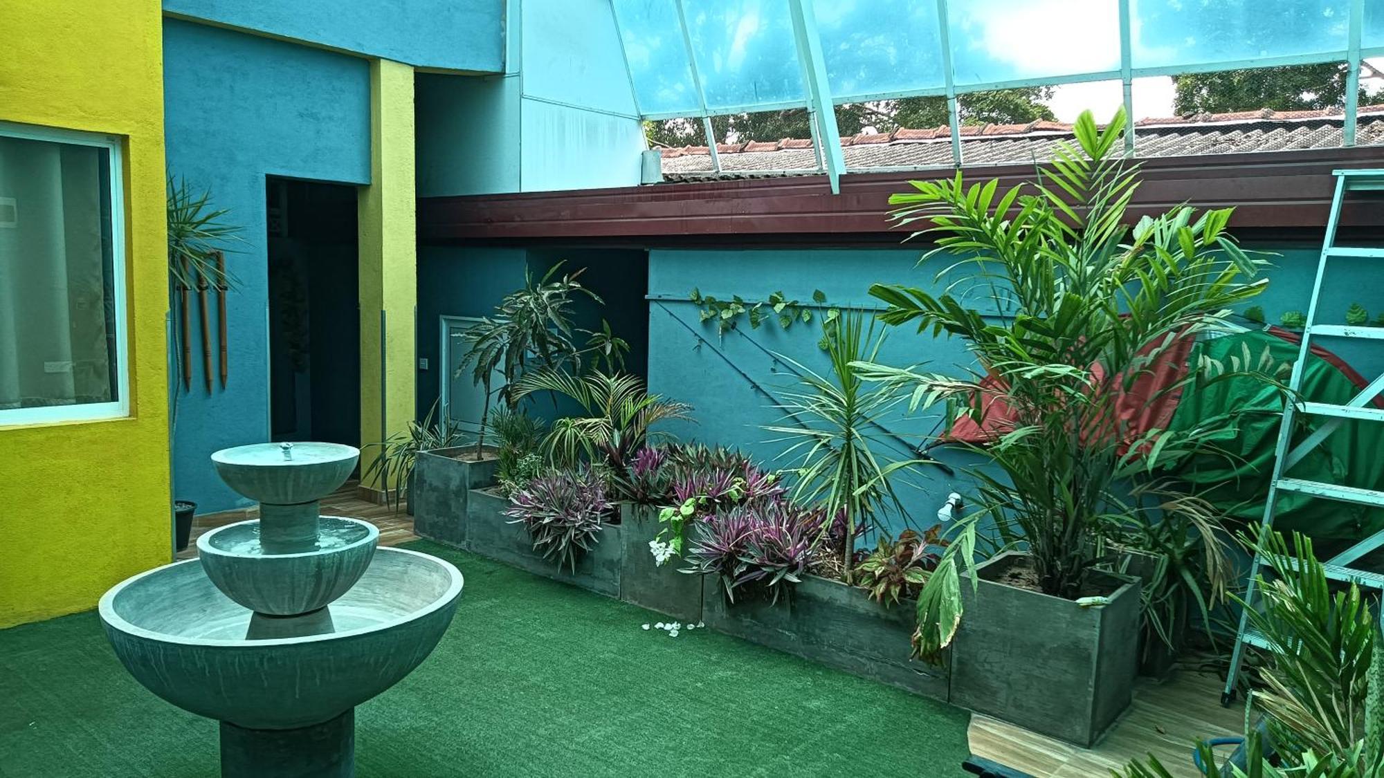 This Is It Airport Hotel And Restaurant Negombo Luaran gambar
