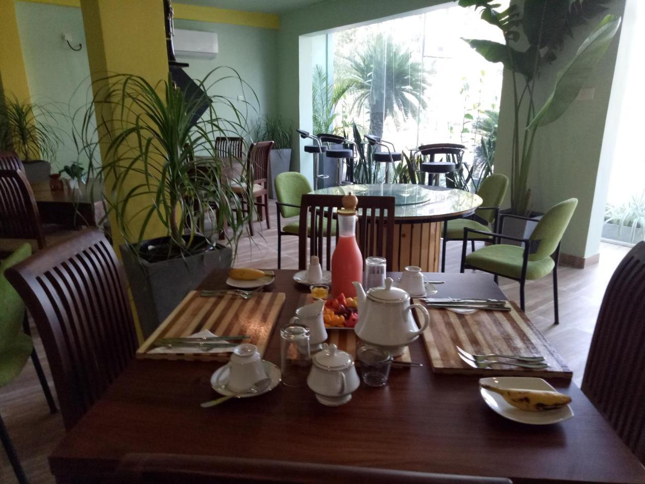 This Is It Airport Hotel And Restaurant Negombo Luaran gambar