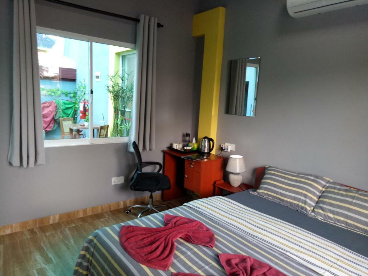 This Is It Airport Hotel And Restaurant Negombo Luaran gambar